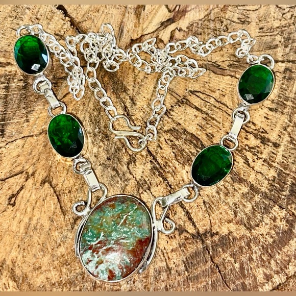 Chrysocolla Pendant Necklace 16”-17” - Picture 7 of 14